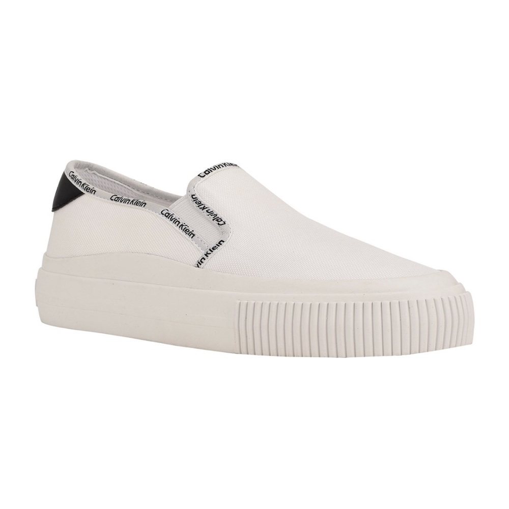 Women’s Paily Sneaker.
